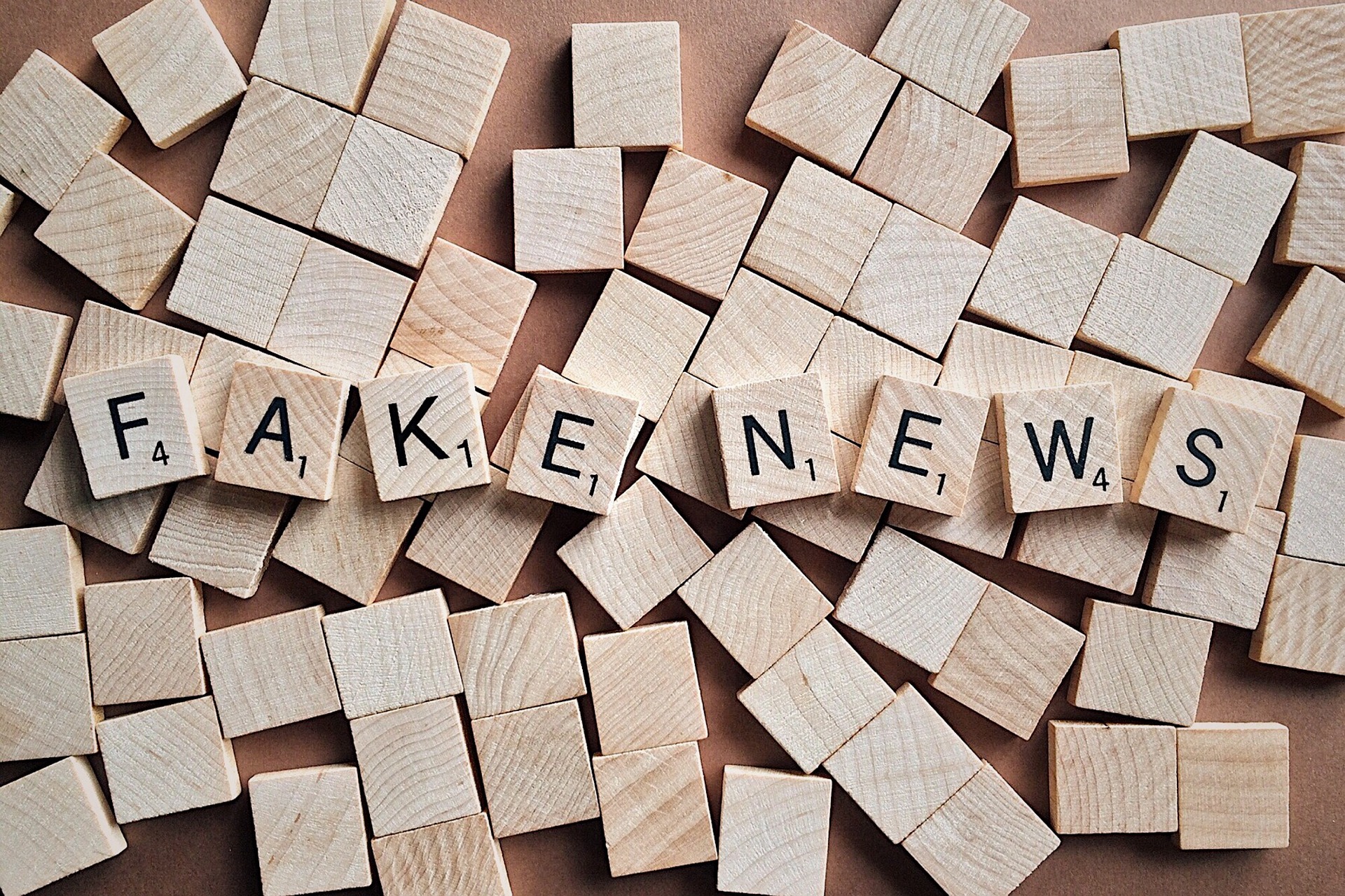 Por Que As Pessoas Acreditam Em Fake News Segundo A Psicologia Social