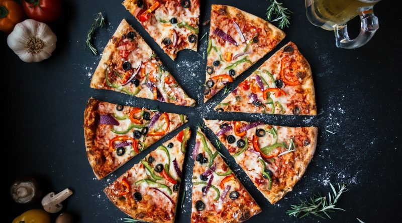 Pizzaria Point da Pizza - Temos a MEGA PIZZA até 40 pedaços e 68 cm
